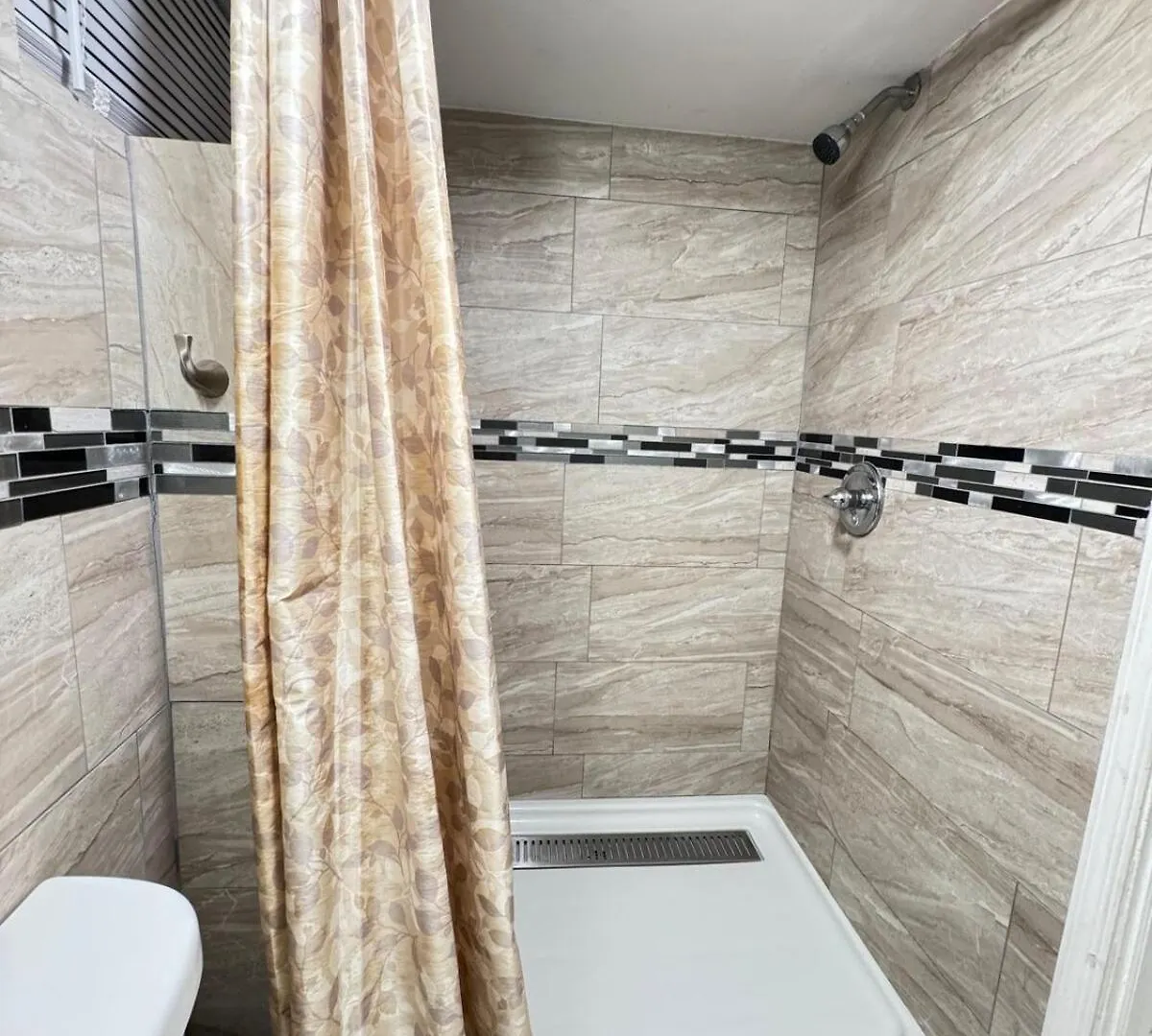 2-Bedroom Sleeps 6 Stay Near Ewr & American Dream Newark 0*,